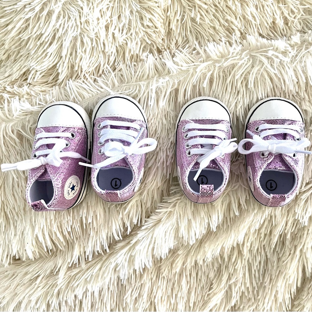 Purple Glitter baby shoes - BRAND NEW NEVER USED! - Picture 2 of 4